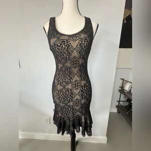 Dress the Population Black & Beige V-Neck Midi Dress - Size Small